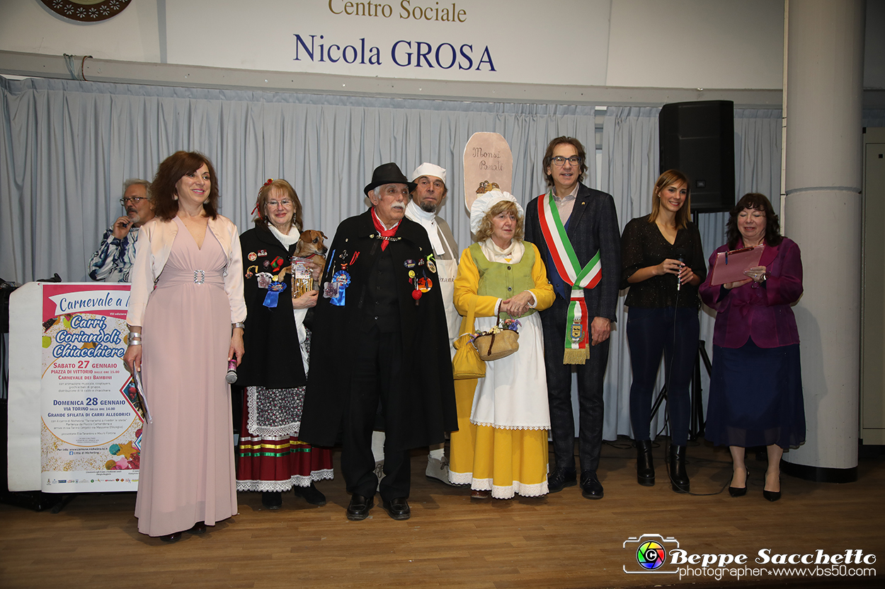 VBS_2760 - VBS_2392 - Investitura Maschere Carnevale di Nichelino 2024.jpg